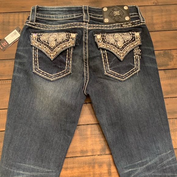 Miss Me Jeans - Picture 3 of 6